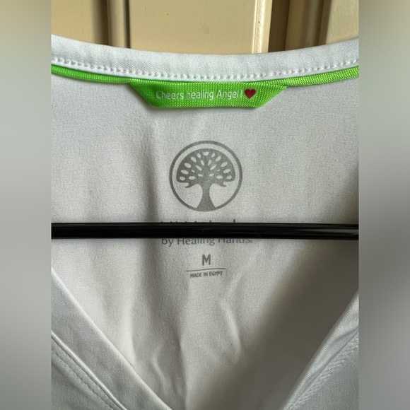 healing hands scrubs - Picture 3 of 5